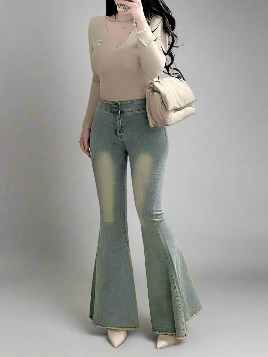 Stretch Flared Jeans for Effortless Style